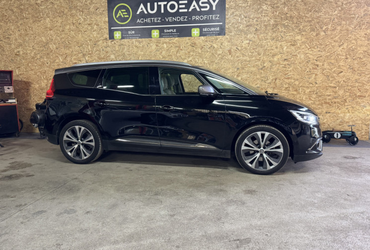 Renault GRAND SCENIC IV IDEM INITIAL PARIS 1.2 Tce 16V 131 cv  GARANTIE 1 AN