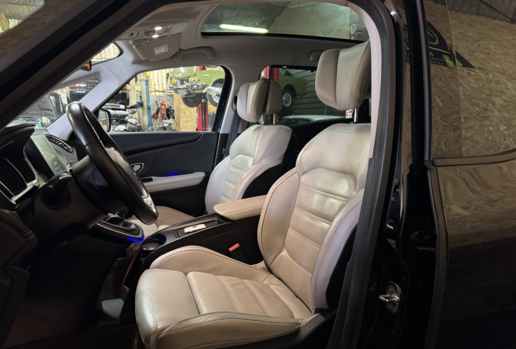 Renault GRAND SCENIC IV IDEM INITIAL PARIS 1.2 Tce 16V 131 cv  GARANTIE 1 ANS