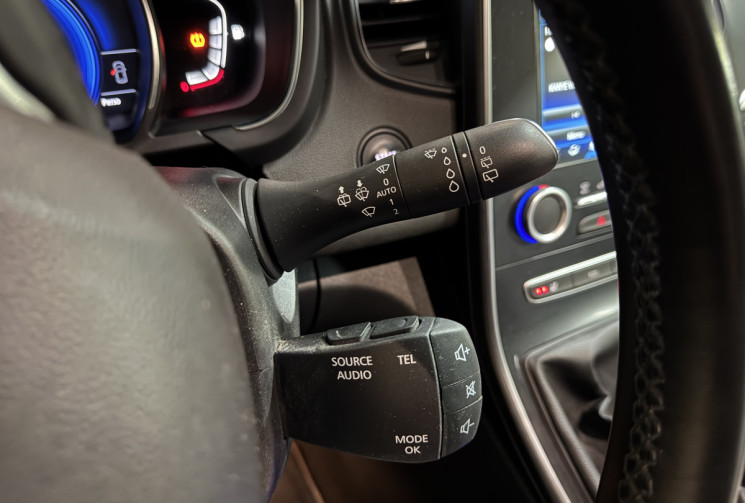 Renault GRAND SCENIC IV IDEM INITIAL PARIS 1.2 Tce 16V 131 cv  GARANTIE 1 AN