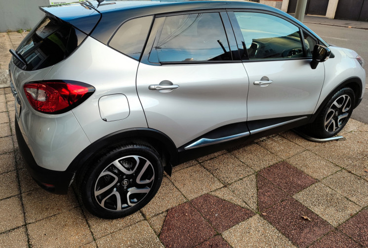 Renault Captur 0.9 TCE 90 Intens / Suivi RENAULT 