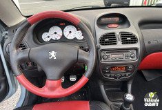 Peugeot 206 CC 2.0 136 Ch 16S * 1ER MAIN * FAIBLE KILOMETRAGE * CLIM AUTOMATIQUE