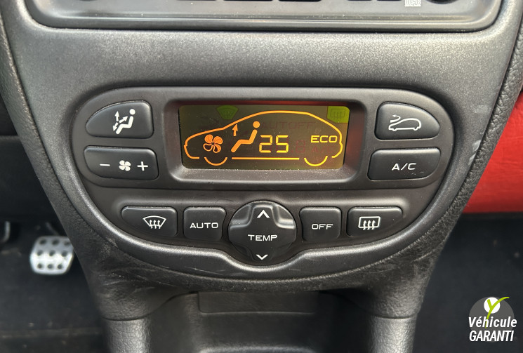 Peugeot 206 CC 2.0 136 Ch 16S * 1ER MAIN * FAIBLE KILOMETRAGE * CLIM AUTOMATIQUE