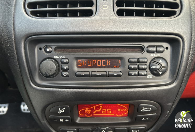 Peugeot 206 CC 2.0 136 Ch 16S * 1ER MAIN * FAIBLE KILOMETRAGE * CLIM AUTOMATIQUE