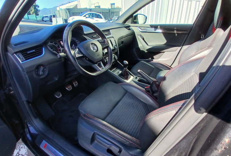 Skoda Octavia Combi Combi RS 2.0 TFSi 16V 220 cv
