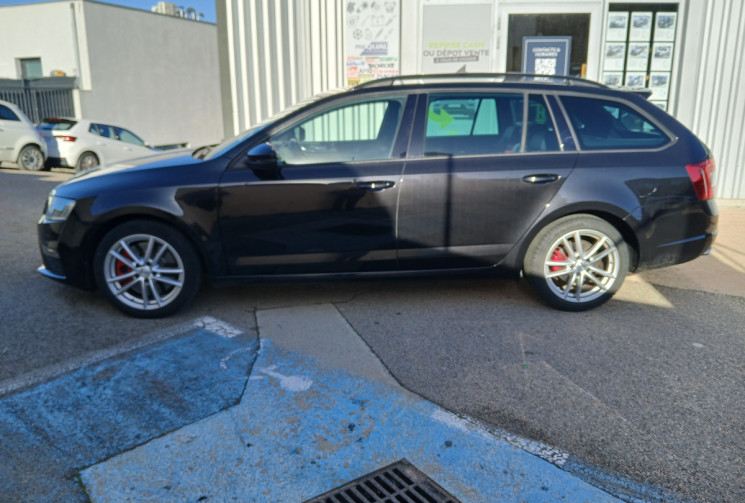 Skoda Octavia Combi Combi RS 2.0 TFSi 16V 220 cv