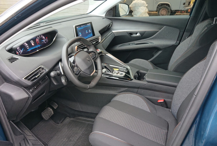 Peugeot 3008 1.2 PureTech 130 S&S Active Pack EAT8