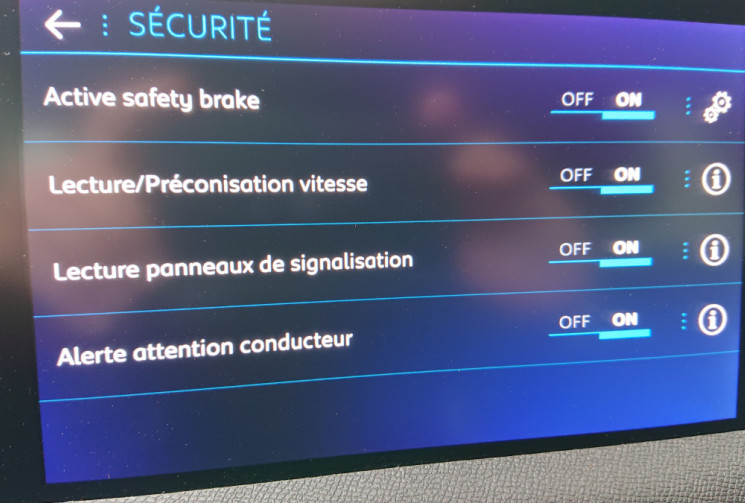 Peugeot 3008 1.2 PureTech 130 S&S Active Pack EAT8