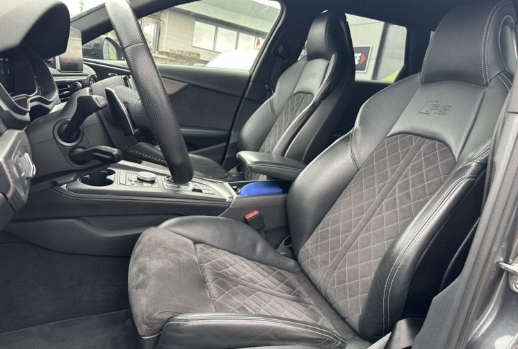 Audi RS4 AVANT QUATTRO V6 2.9 TFSI 450 TIPTRONIC 8 