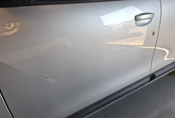 Dacia Lodgy 1.2 TCe 16V 115 cv 7 PLACES  FINITION LAUREATEGARANTIE 6 MOIS