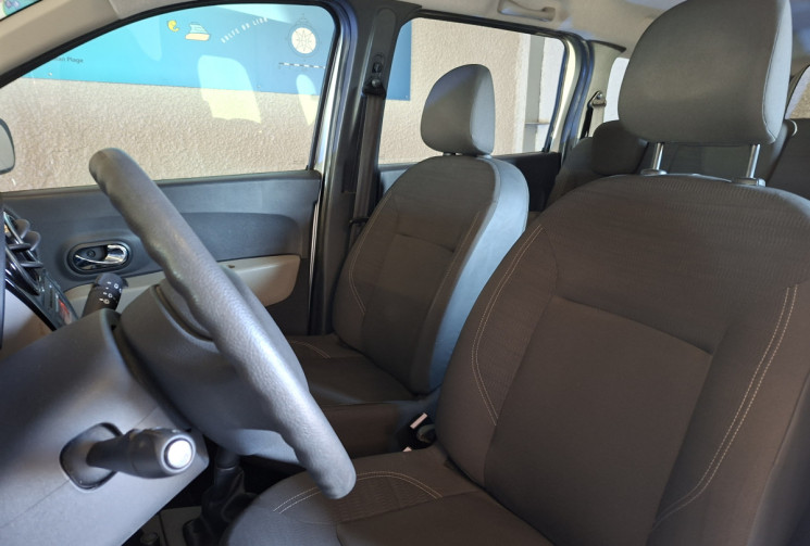 Dacia Lodgy 1.2 TCe 16V 115 cv 7 PLACES  FINITION LAUREATEGARANTIE 6 MOIS