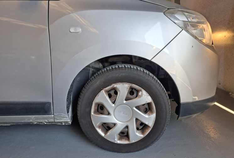 Dacia Lodgy 1.2 TCe 16V 115 cv 7 PLACES  FINITION LAUREATEGARANTIE 6 MOIS