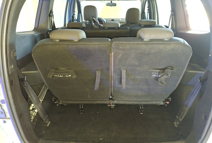 Dacia Lodgy 1.2 TCe 16V 115 cv 7 PLACES  FINITION LAUREATEGARANTIE 6 MOIS