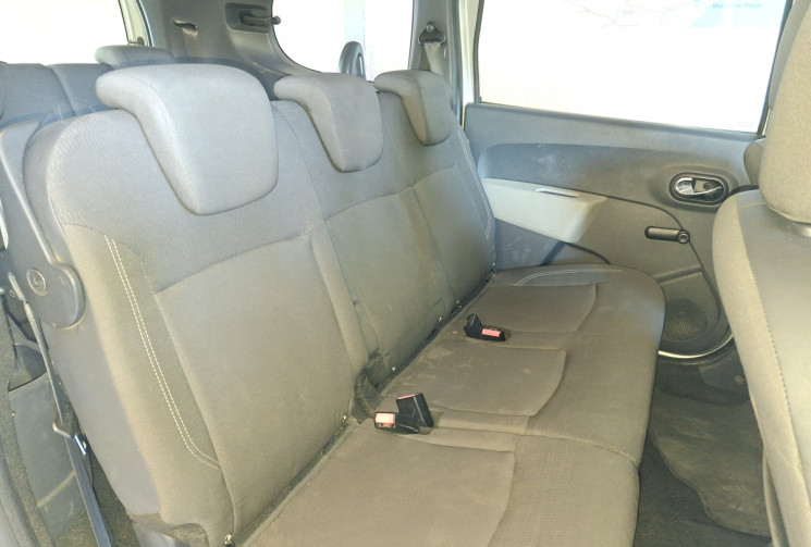 Dacia Lodgy 1.2 TCe 16V 115 cv 7 PLACES  FINITION LAUREATEGARANTIE 6 MOIS