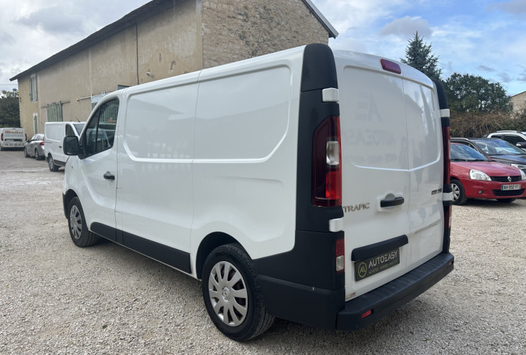 Renault Trafic Fg III (F82) L1H1 1000 1.6 dCi 120ch Confort Euro6 // PRIX TTC // PAS DE TVA