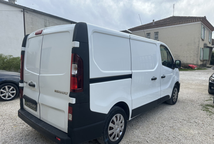 Renault Trafic Fg III (F82) L1H1 1000 1.6 dCi 120ch Confort Euro6 // PRIX TTC // PAS DE TVA