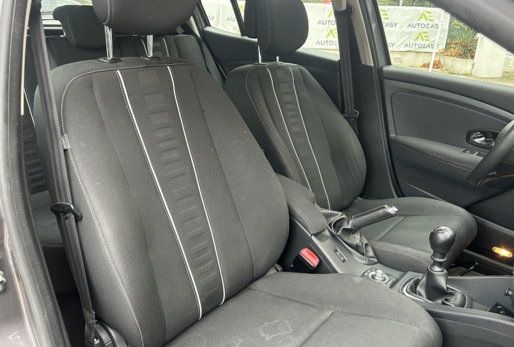 Renault Megane III Phase 2 1.5 dCi FAP 110 Dynamique distribution changée/Bluetooth / Radar de recul