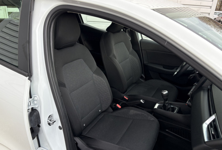 Renault Clio V 1.5 DCI 115 Cv intense 