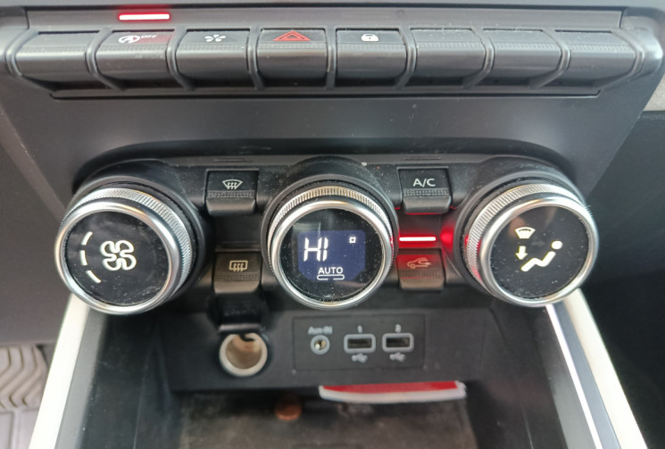 Renault Clio V 5 Portes 1.0 TCe 12V X Tronic S&S 90 cv Boîte auto