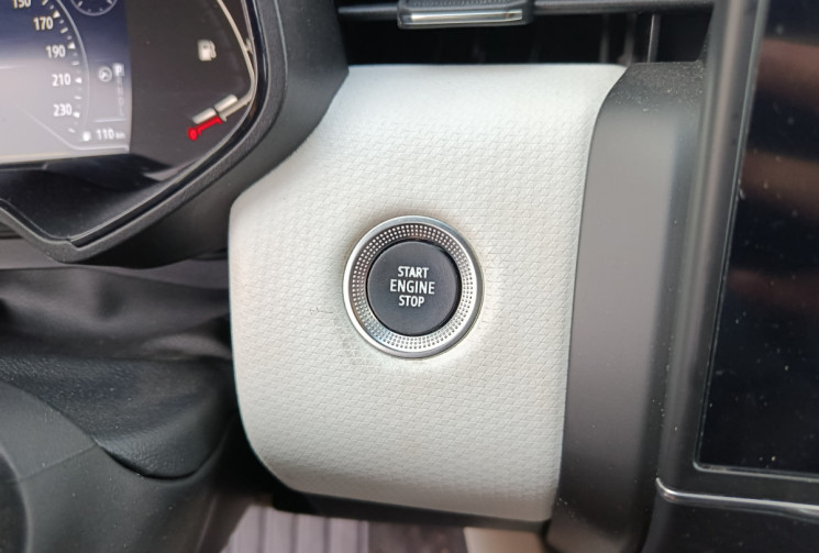 Renault Clio V 5 Portes 1.0 TCe 12V X Tronic S&S 90 cv Boîte auto