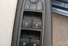 Renault Clio V 5 Portes 1.0 TCe 12V X Tronic S&S 90 cv Boîte auto