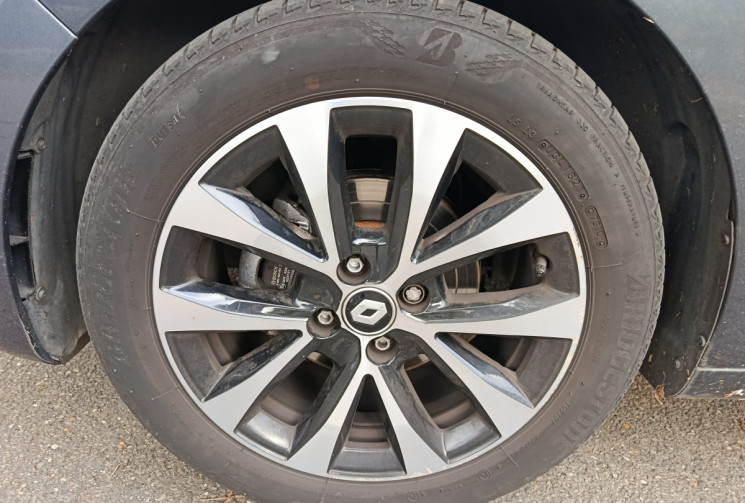 Renault Clio V 5 Portes 1.0 TCe 12V X Tronic S&S 90 cv Boîte auto