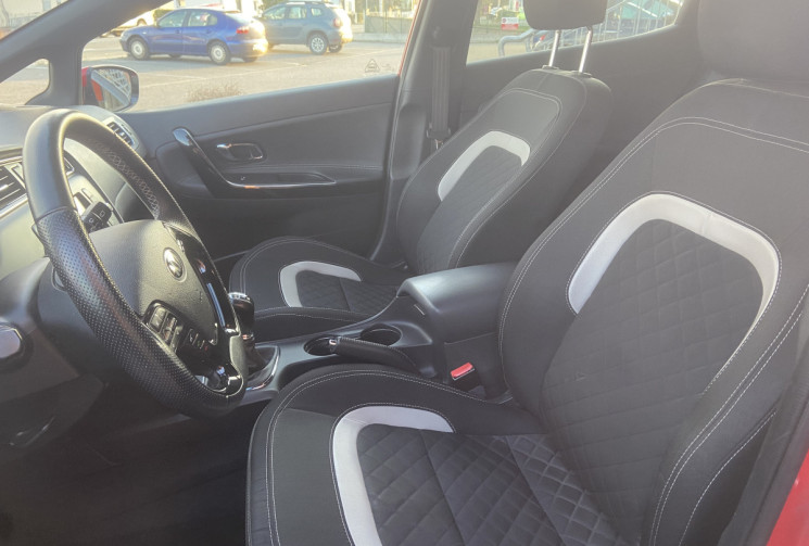 Kia Ceed  1.6 CRDi 136ch ISG GT Line