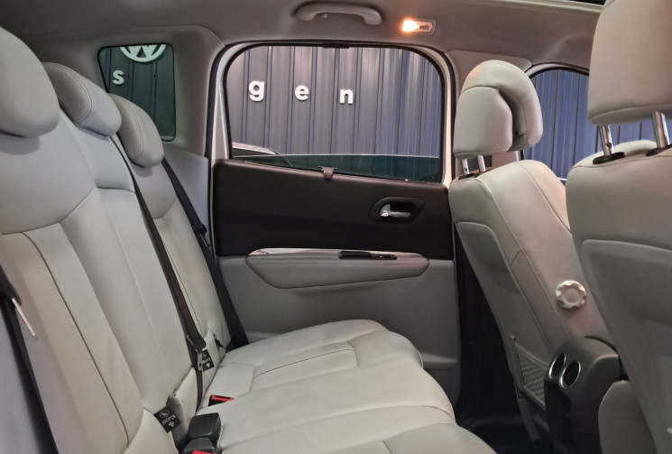 Peugeot 3008 2.0 HDi163 FAP Féline BA6 -  / TBE / SUIVI  ENTRETIEN - DISTRI OK   /  GARANTIE 