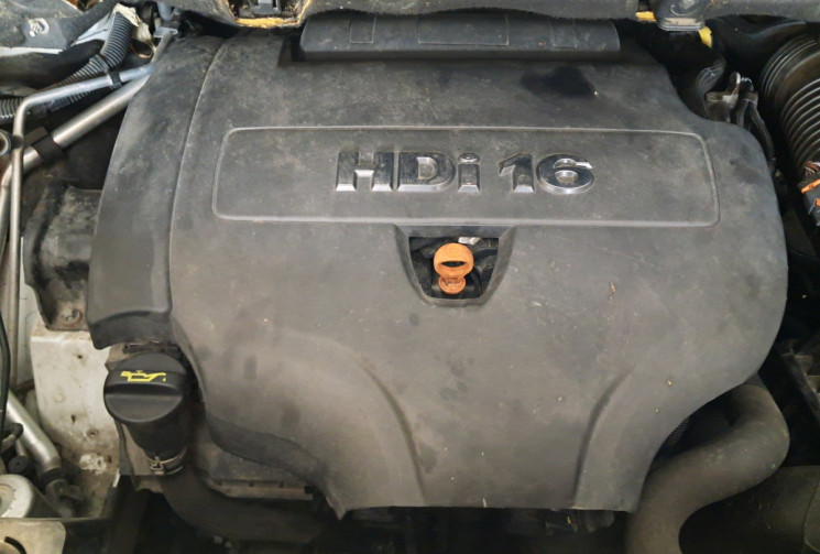 Peugeot 3008 2.0 HDi163 FAP Féline BA6 -  / TBE / SUIVI  ENTRETIEN - DISTRI OK   /  GARANTIE 