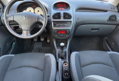 Peugeot 206 1.4 16V EXECUTIVE