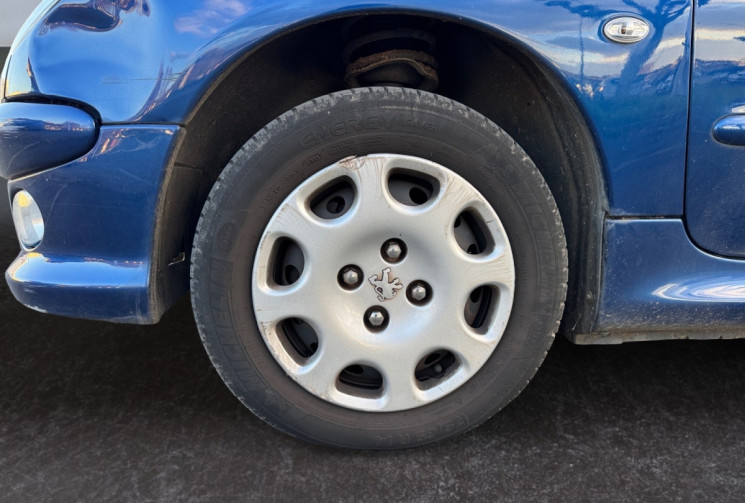 Peugeot 206 1.4 16V EXECUTIVE