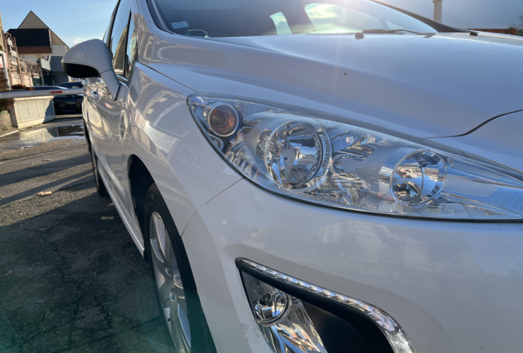 Peugeot 308 2.0 HDi 150ch