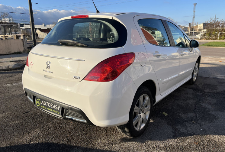 Peugeot 308 2.0 HDi 150ch