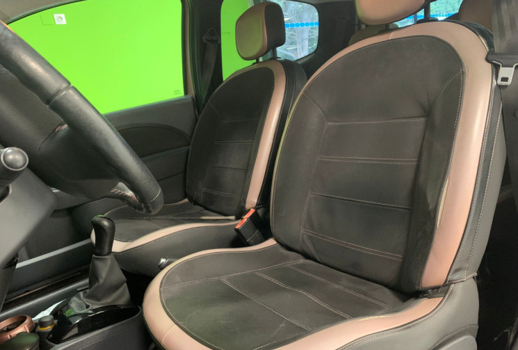 Renault Twingo 1.5 l Dci 75 CV  Miss Sixty Série Limitée 