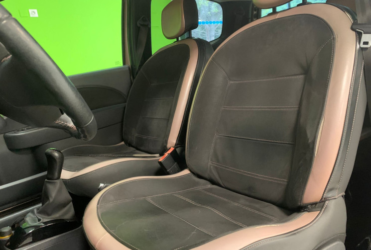 Renault Twingo 1.5 l Dci 75 CV  Miss Sixty Série Limitée 