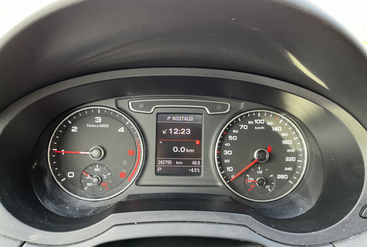 Audi Q3 Série 1 Quattro 2.0 TDI 16V DPF S Tronic7 177 cv Boîte auto