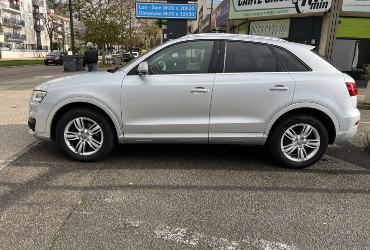 Audi Q3 Série 1 Quattro 2.0 TDI 16V DPF S Tronic7 177 cv Boîte auto
