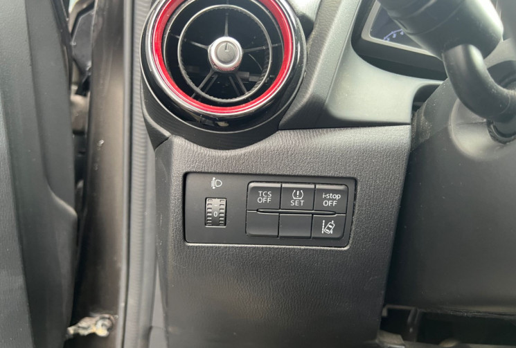 Mazda CX-3  Skyactiv-G 2.0 i 16V 120 cv SIGNATURE