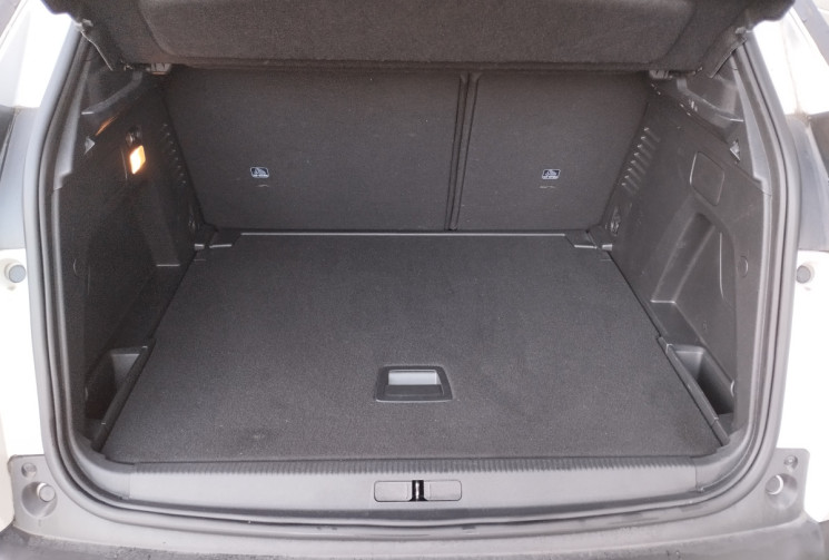 Peugeot 3008 1.5 BlueHDi 130 S&S Active Pack BVM6