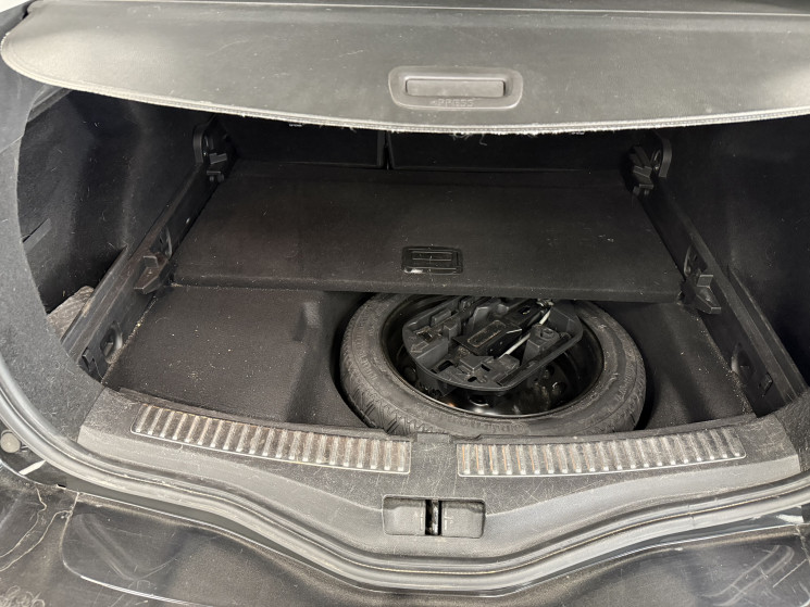 Renault Megane Estate 1.6 dCi 165 ch energy Intens EDC