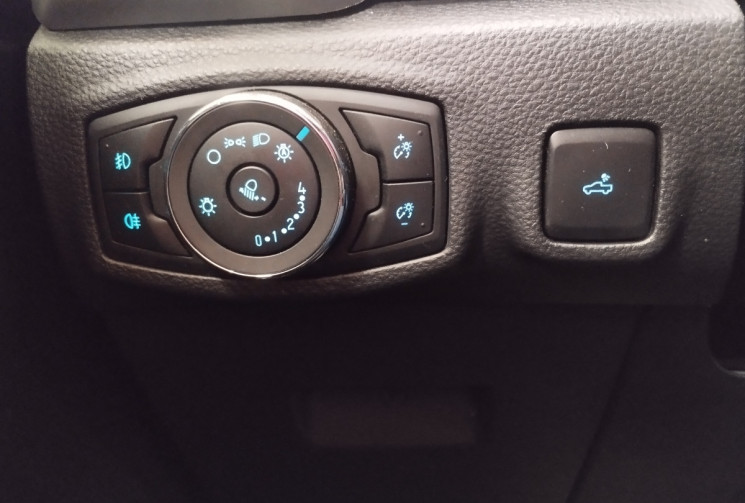 Ford Ranger LIMITED III Phase 3 2.0 EcoBlue 16V Pickup Super Cabine 4x4 213 cv TVA RECUPERABLE 