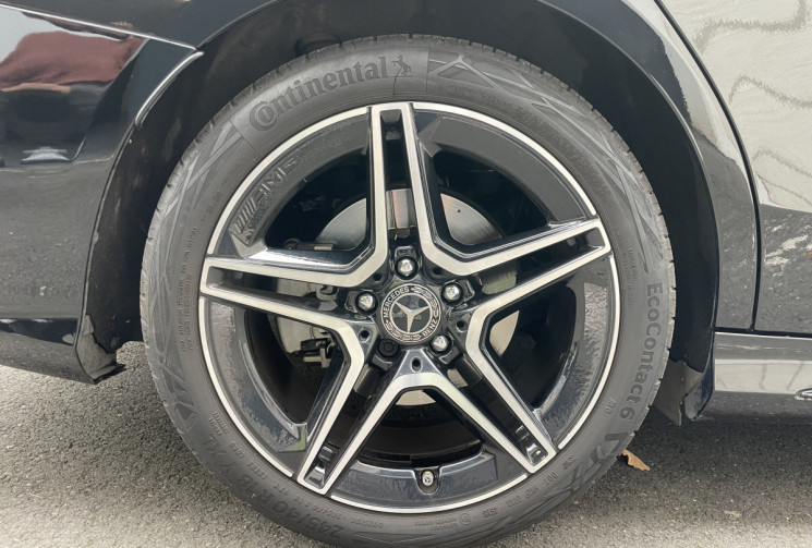 Mercedes Classe C  200 AMG LINE 184 EQ * TOIT OUVRANT / BURMESTER / SIEGES CHAUFFANT