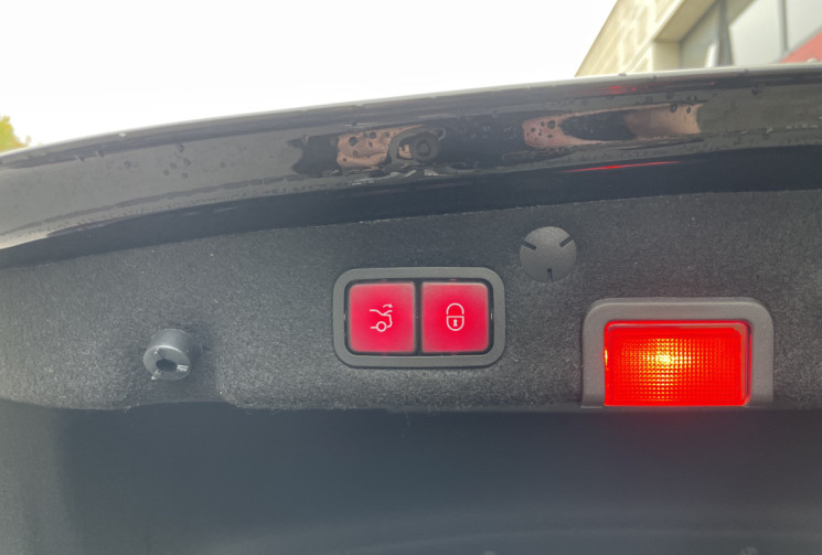 Mercedes Classe C  200 AMG LINE 184 EQ * TOIT OUVRANT / BURMESTER / SIEGES CHAUFFANT