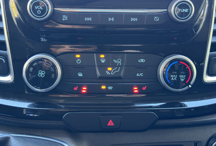 Ford TRANSIT CUSTOM FG Limited 2.0 EcoBlue 130 ch 320 L2H1 Cabine Approfondie 6 Places / 22908€ HT