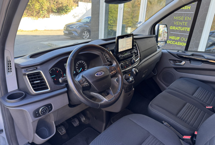 Ford TRANSIT CUSTOM FG Limited 2.0 EcoBlue 130 ch 320 L2H1 Cabine Approfondie 6 Places / 22908€ HT