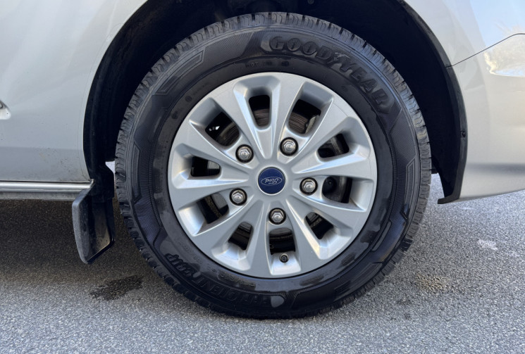 Ford TRANSIT CUSTOM FG Limited 2.0 EcoBlue 130 ch 320 L2H1 Cabine Approfondie 6 Places / 22908€ HT