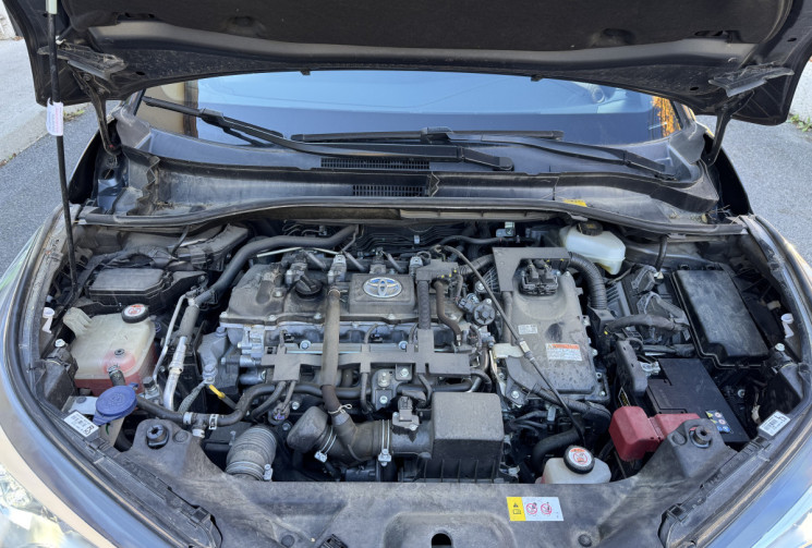 Toyota C-HR Dynamic 1.8 VVT-i 122 HSD Hybrid 2WD CVT / Attelage / Garantie Toyota Relax