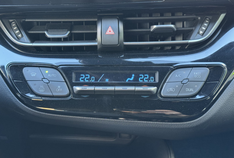 Toyota C-HR Dynamic 1.8 VVT-i 122 HSD Hybrid 2WD CVT / Attelage / Garantie Toyota Relax