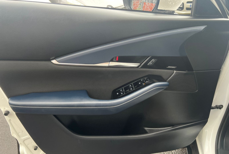 Mazda CX-30  Skyactiv-G 2.0 i 150 cv EXCLUSIVE-LINE