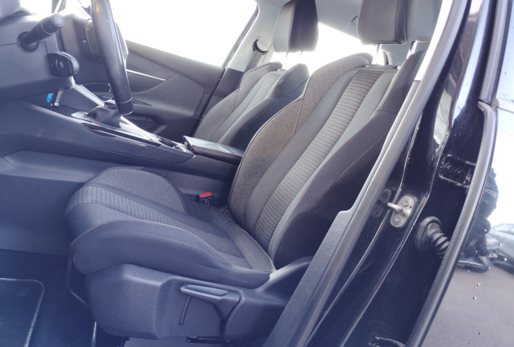 Peugeot 3008  1.2 PureTech 130ch Active S&S