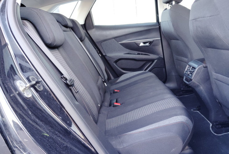 Peugeot 3008  1.2 PureTech 130ch Active S&S